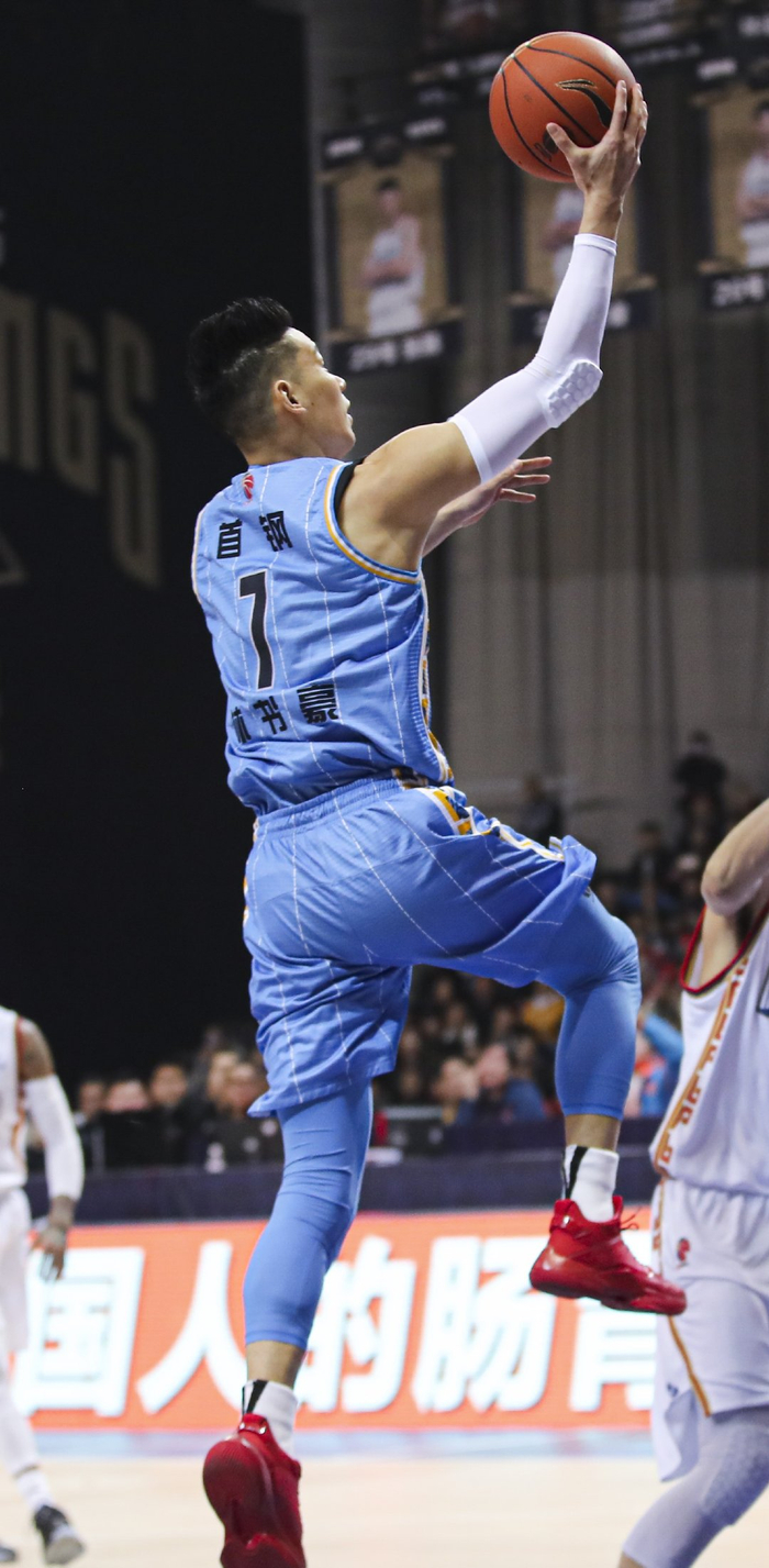 葡超赛程吃紧，洛杉矶快船今夜战术微调，话题不断，赛季目标并未改变